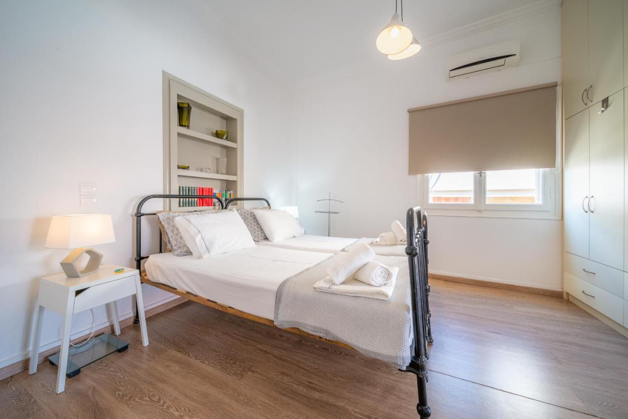The Roof - Flat Sea View In Aegina Town Apartamento Exterior foto