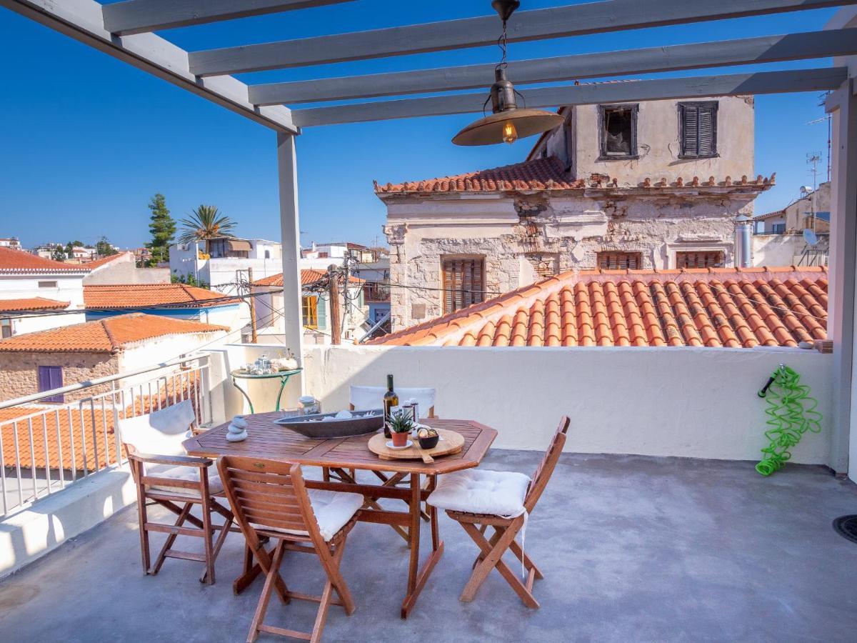 The Roof - Flat Sea View In Aegina Town Apartamento Exterior foto