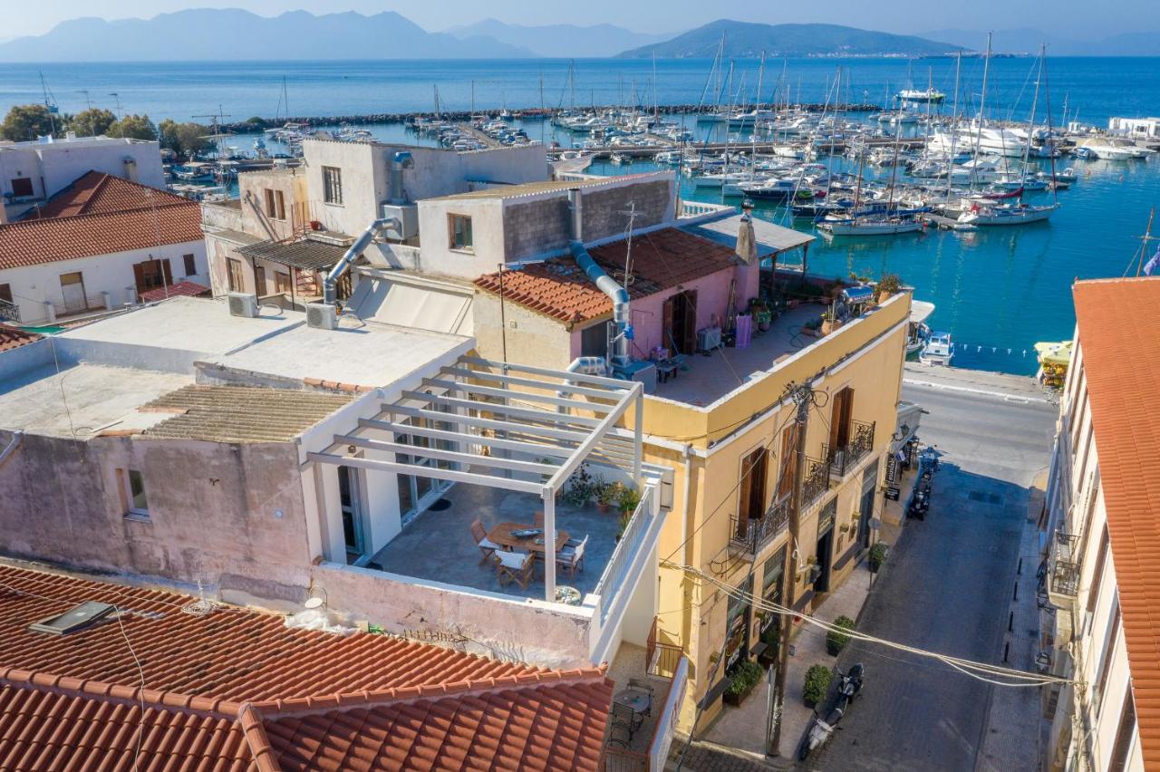 The Roof - Flat Sea View In Aegina Town Apartamento Exterior foto